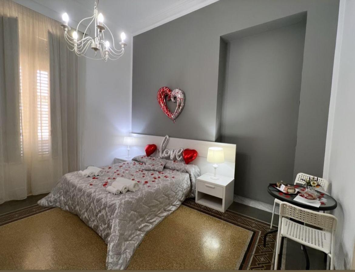 Palazzo Napolitano Bed and Breakfast Palermo Eksteriør billede